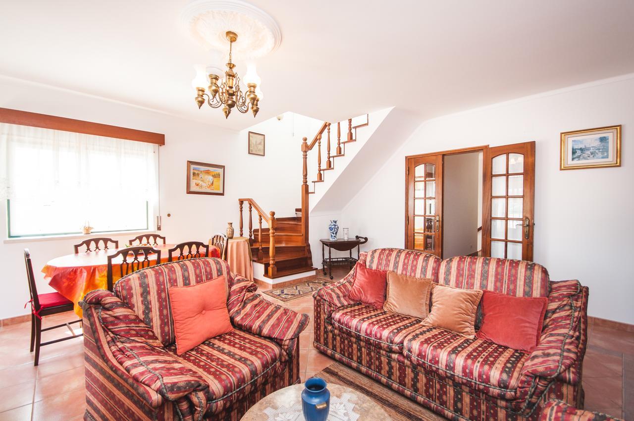 Rivers Nation Surf Camp Bed and Breakfast Atouguia Da Baleia Exterior foto