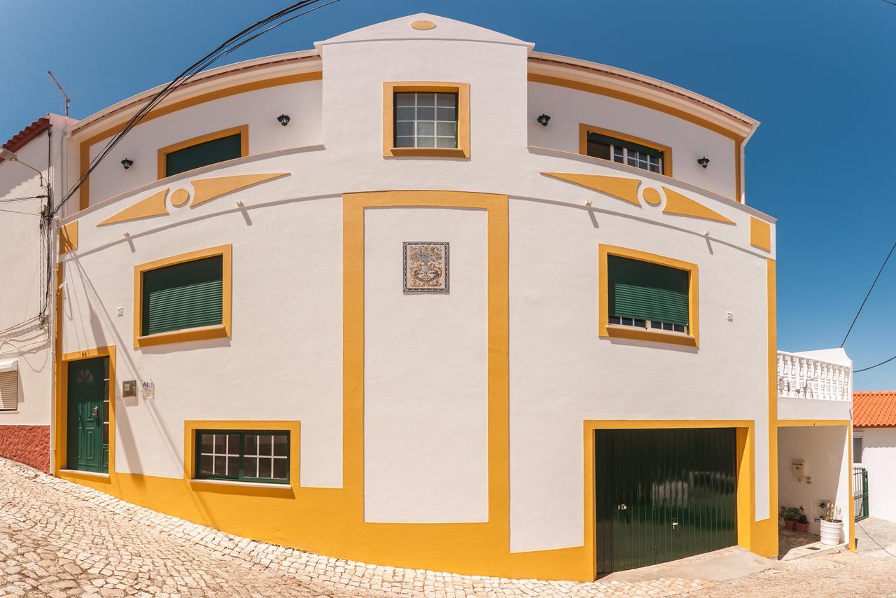 Rivers Nation Surf Camp Bed and Breakfast Atouguia Da Baleia Exterior foto